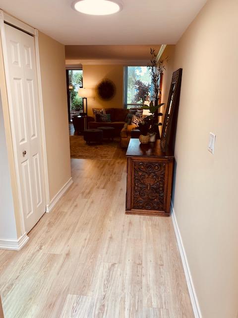 2607 Bridgewood Drive, Unit 2607 Boca Raton, FL 33434 - Photo 4 of 41 Main Hallway