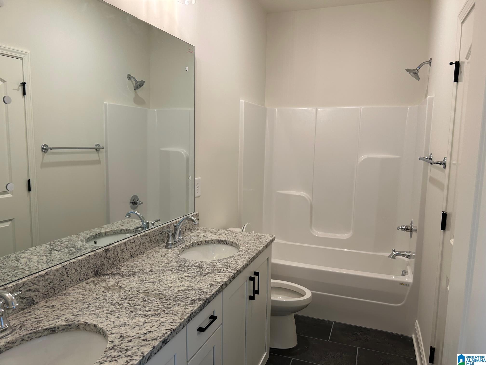 505 Ramsgate Drive Alabaster, AL 35114 - Photo 13 of 29 Gallery Image 13