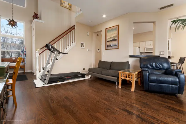 $294,900 | 1141 Delta Court, Elgin, IL 60123