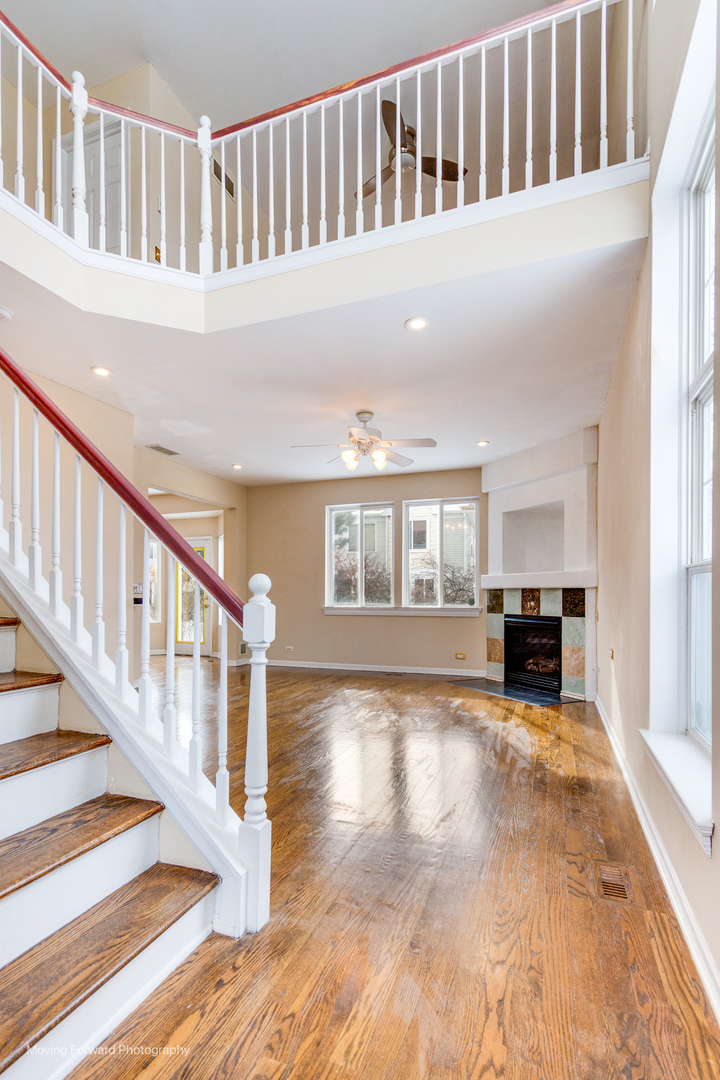 1141 Delta Court Elgin, IL 60123 - Photo 13 of 48