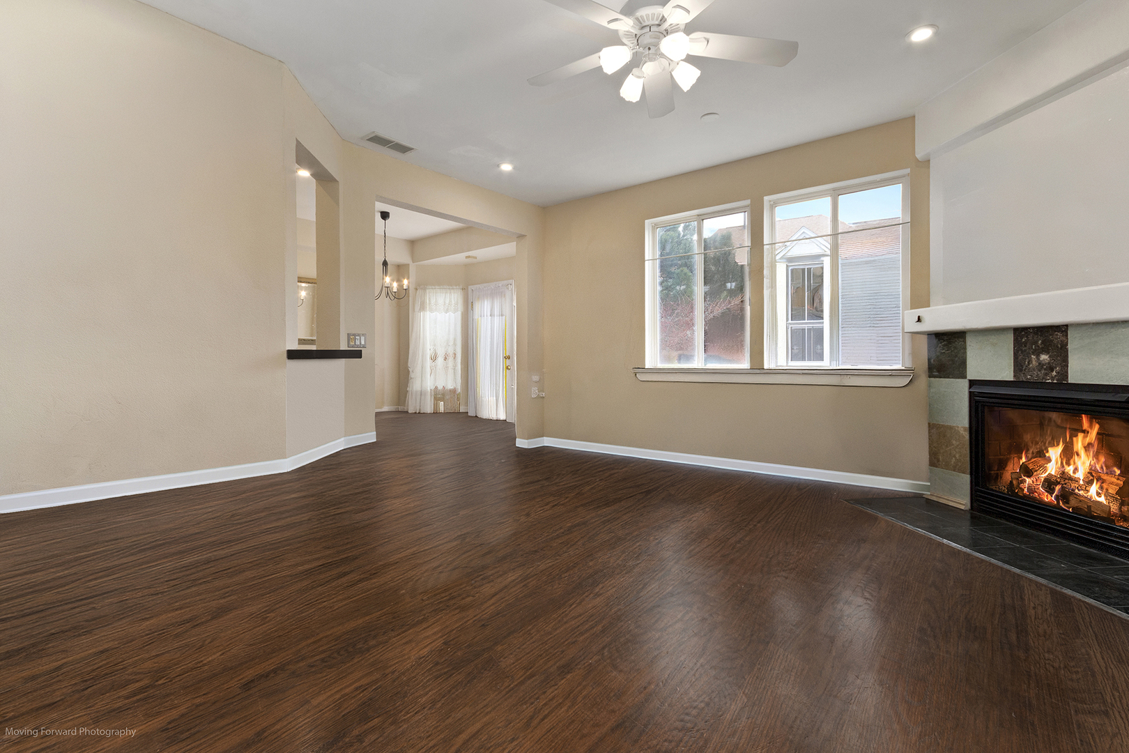 1141 Delta Court Elgin, IL 60123 - Photo 14 of 48