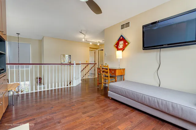 $284,800 | 1141 Delta Court, Elgin, IL 60123