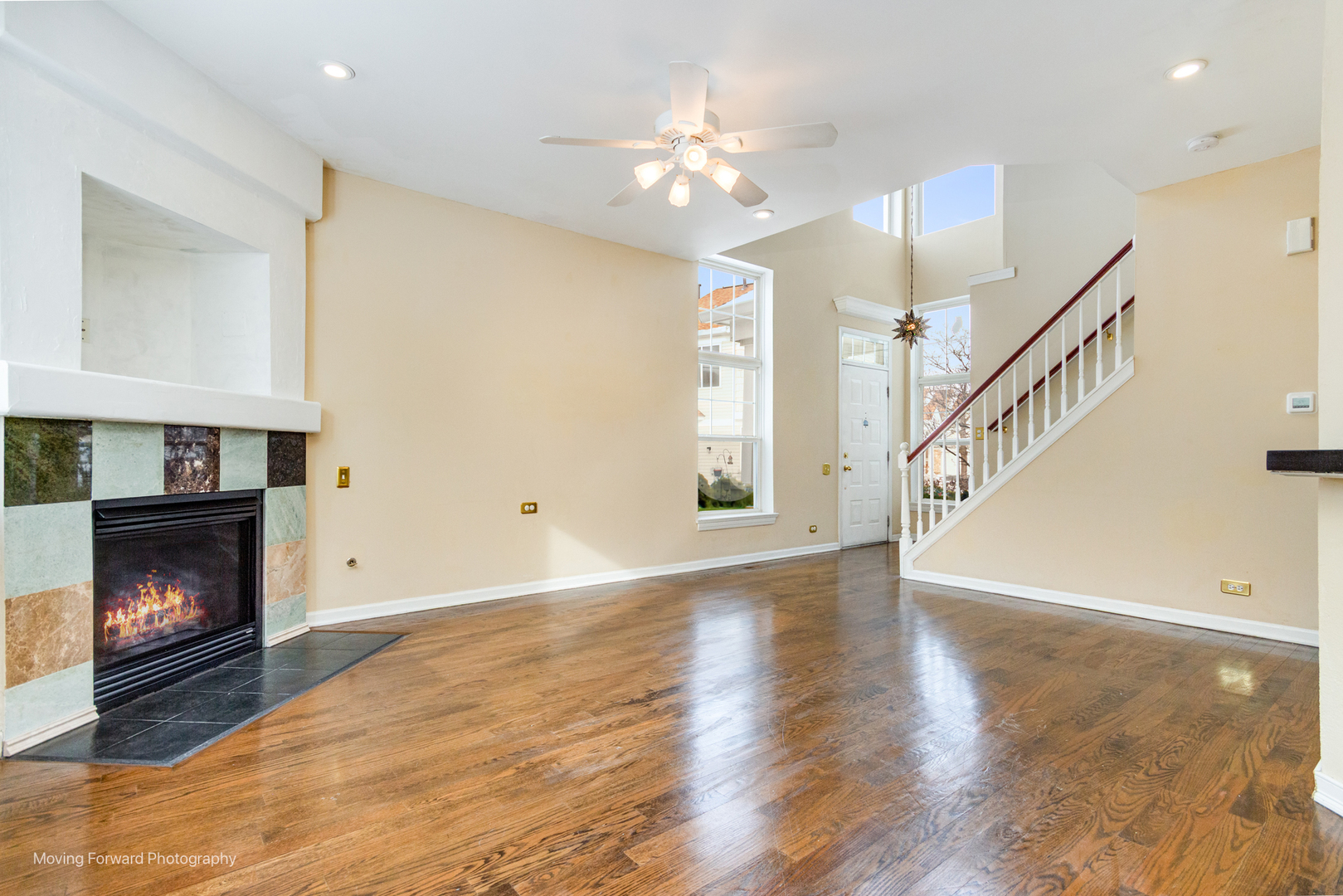 1141 Delta Court Elgin, IL 60123 - Photo 8 of 48