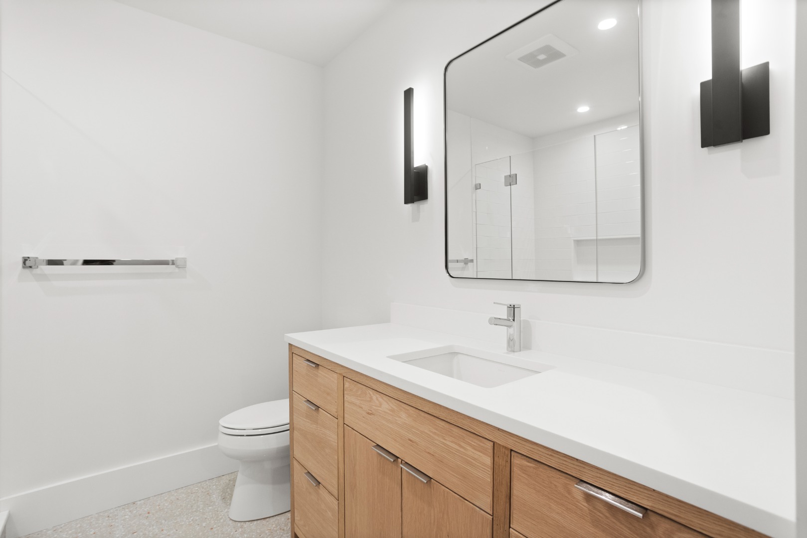 71 Fairgrounds Road Nantucket, MA 02554 - Photo 37 of 37 a bathroom with a sink toilet and mirror