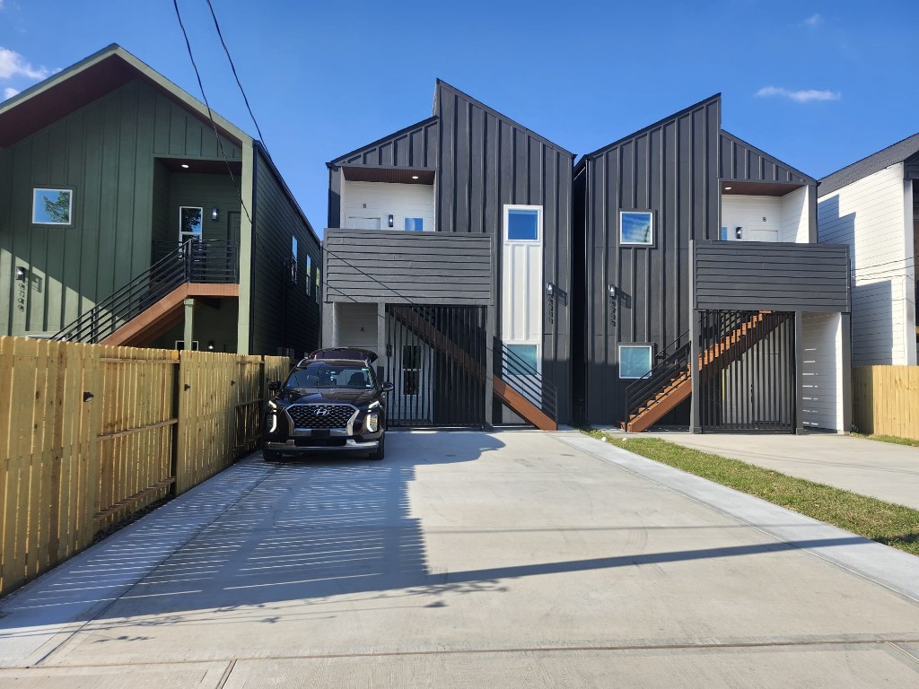 9711 Cargill Street, Unit A Houston, TX 77029 - Photo 2 of 16