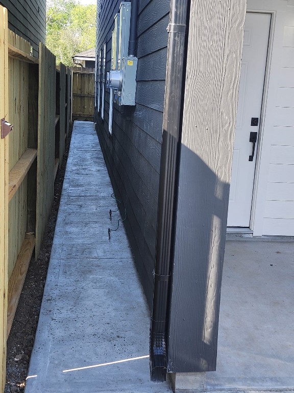 9711 Cargill Street, Unit A Houston, TX 77029 - Photo 3 of 16