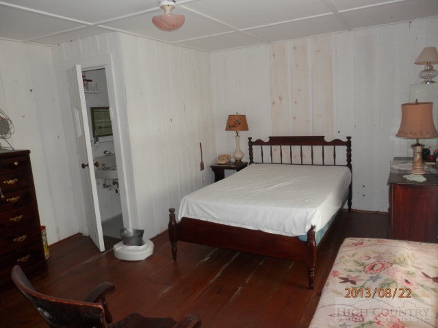 1504 Isaac's Branch Road Sugar Grove, NC 28679 - Photo 8 of 9 Gallery Image 8