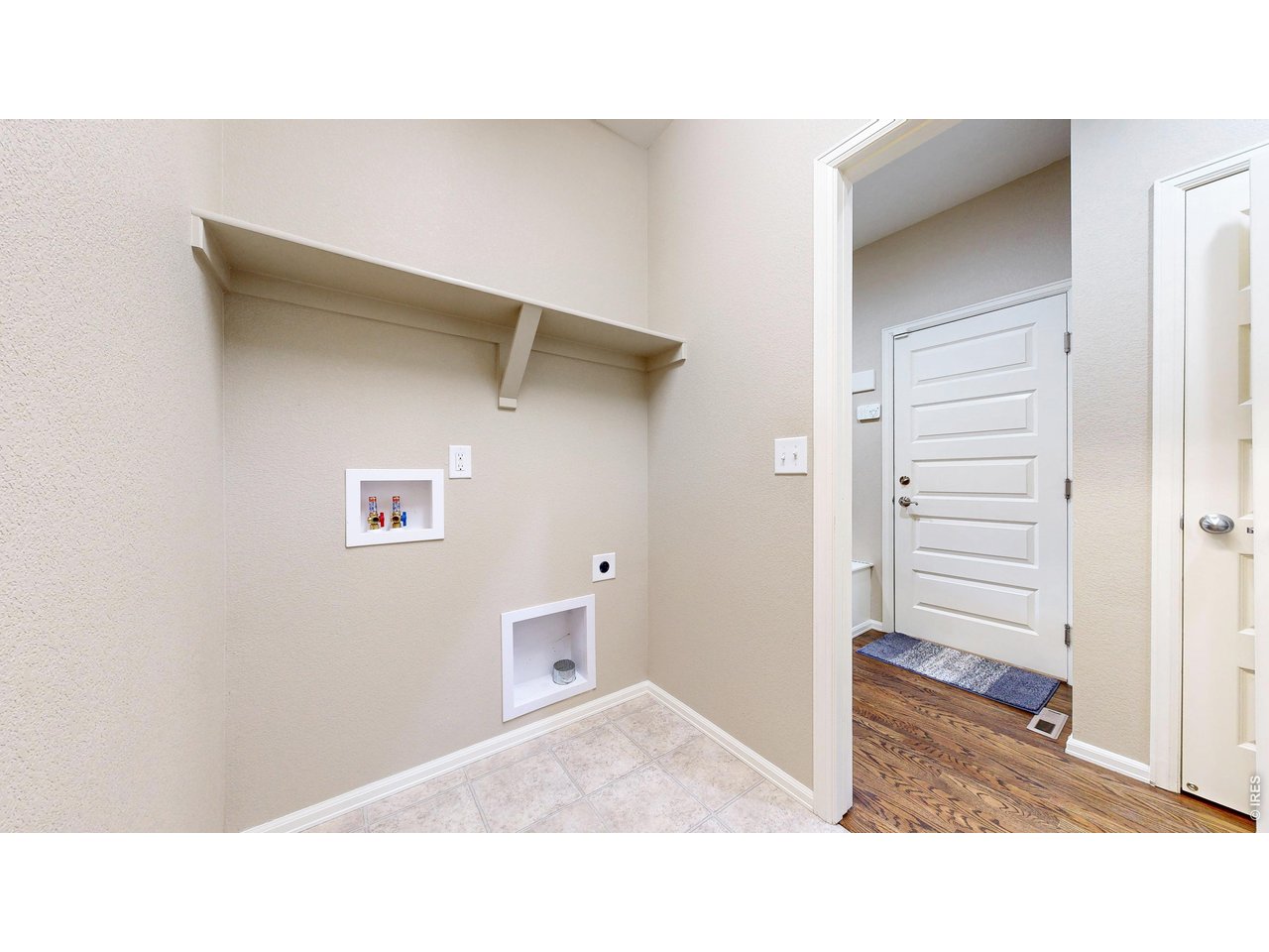 5543 Calgary Street Timnath, CO 80547 - Photo 16 of 39 Laundry Room (Main Level)