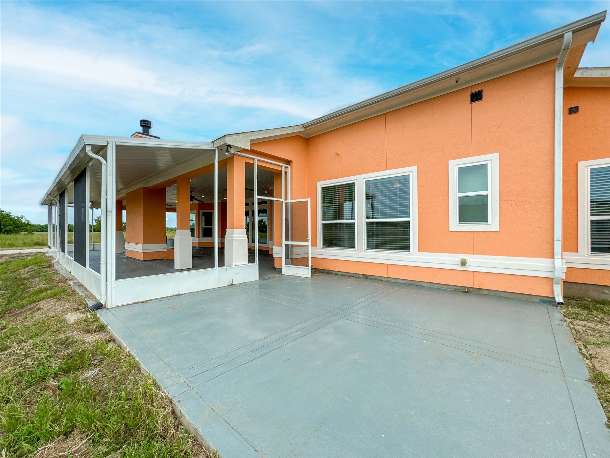 1409 County Road 63 Rosharon, TX 77583 - Photo 39 of 49