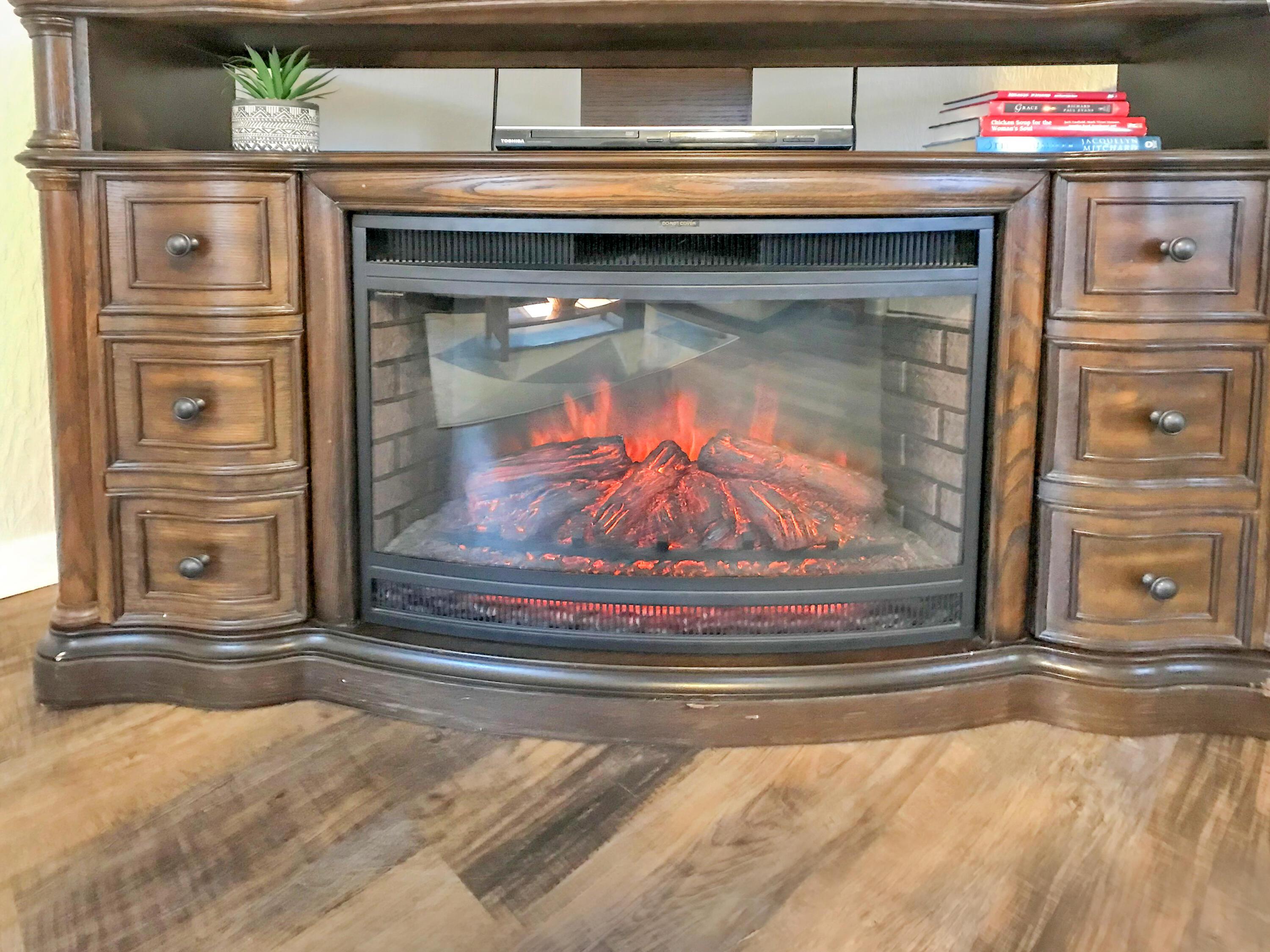 988 Connett Road Nelsonville, OH 45764 - Photo 8 of 28 Living Room