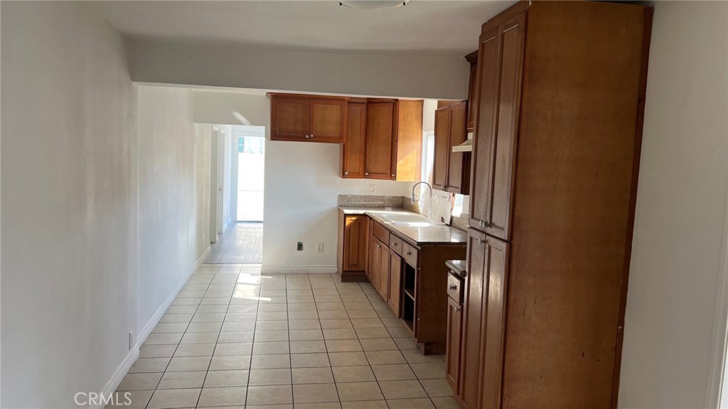 1582 Ricardo Street Los Angeles, CA 90033 - Photo 26 of 27 a view of a kitchen from the hallway