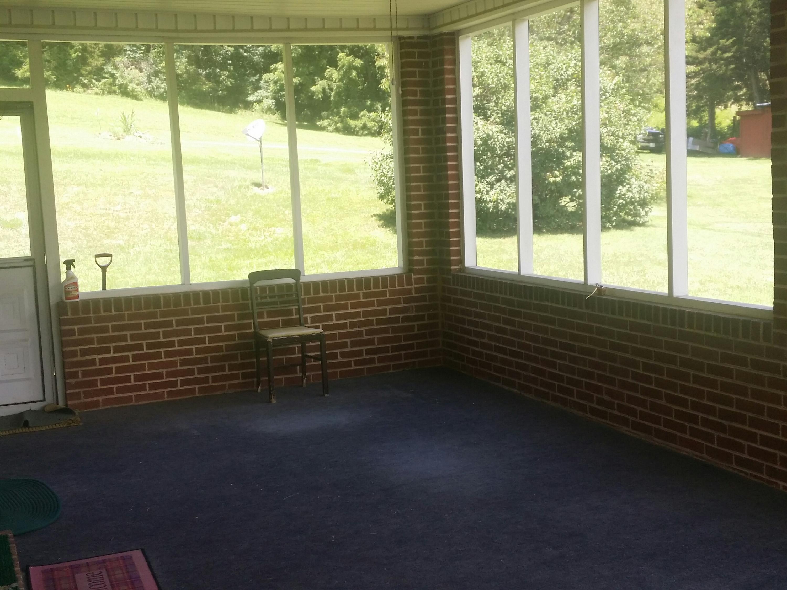 9609 Springwood Road Buchanan, VA 24066 - Photo 7 of 17 sunporch