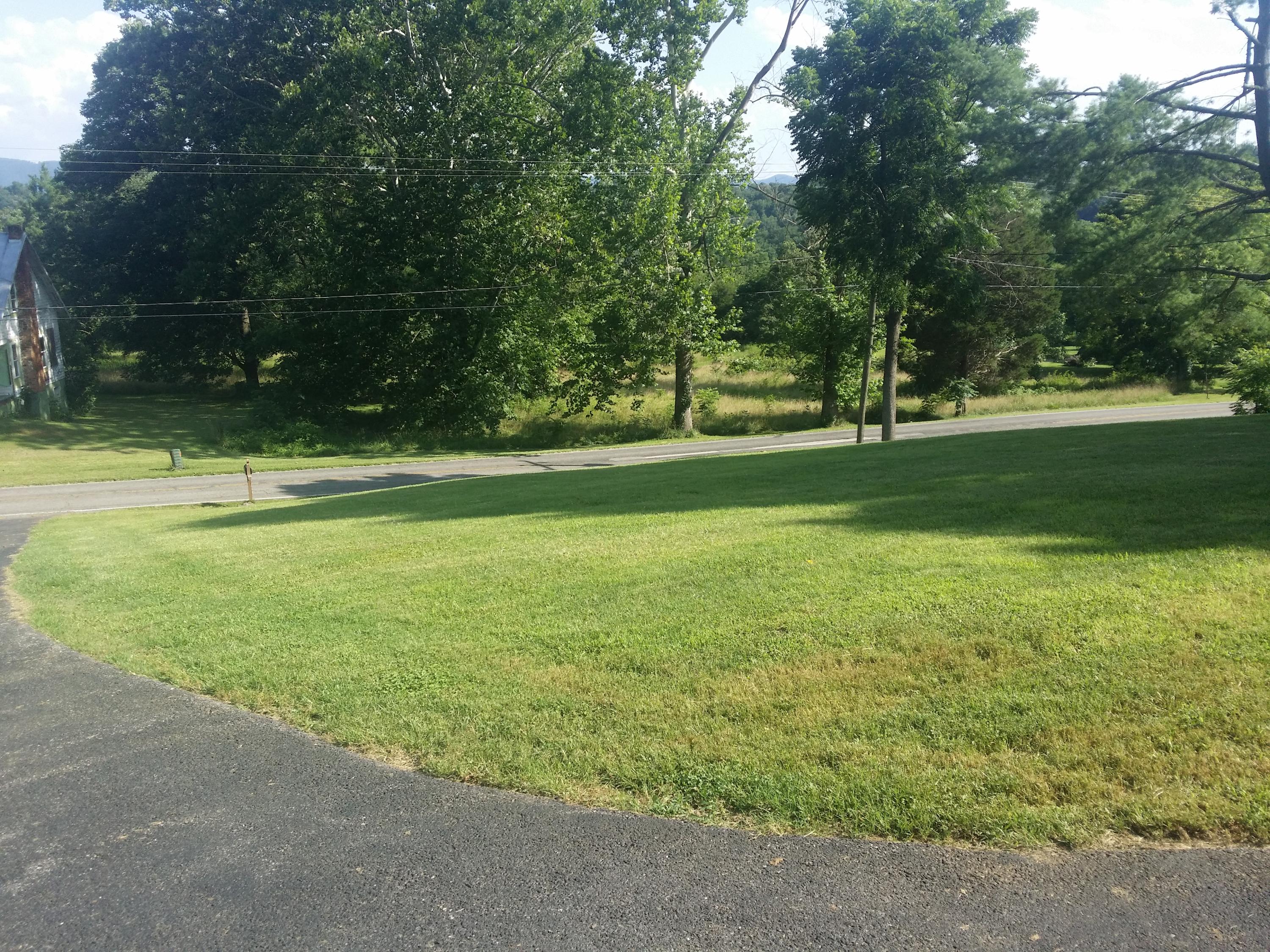 9609 Springwood Road Buchanan, VA 24066 - Photo 9 of 17 20150710_171418