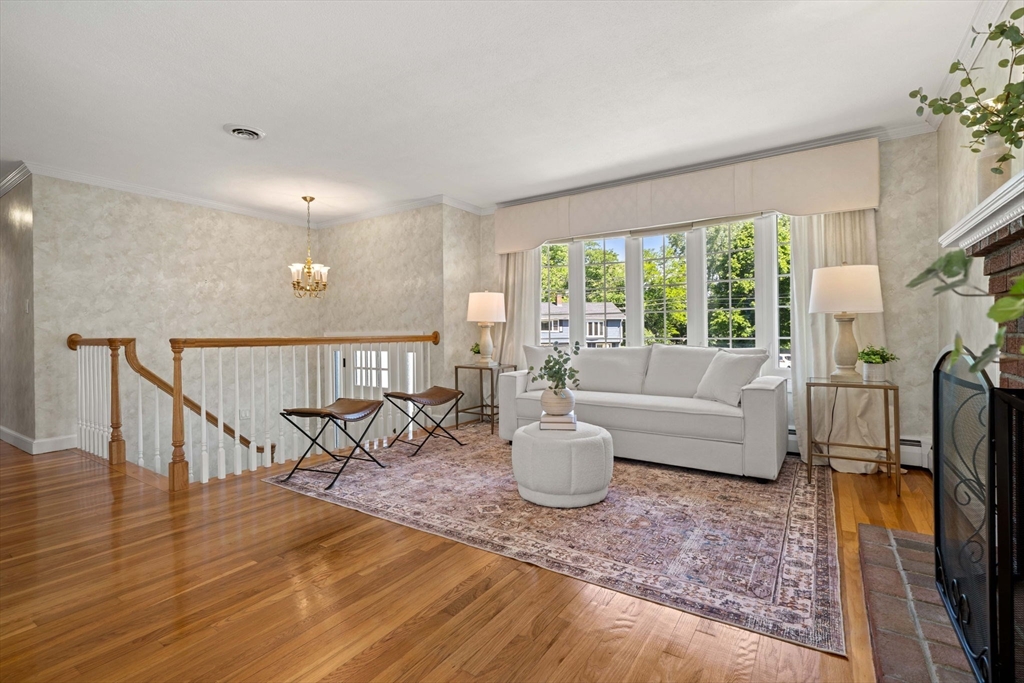 14 Belmont Road Burlington, MA 01803 - Photo 3 of 41