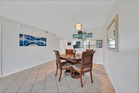 $219,000 | 4708 Lucerne Lakes Boulevard East, Unit 104, Lake Worth, FL 33467