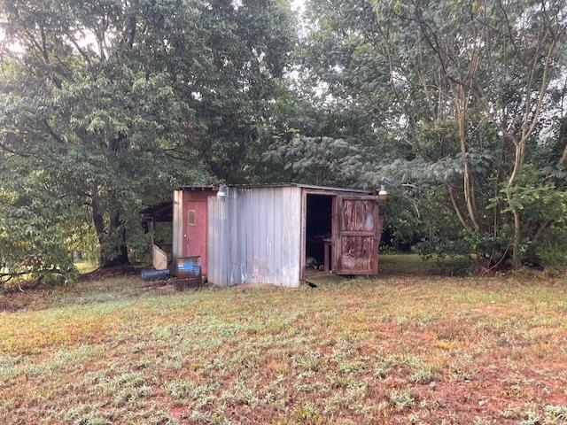 2950 Compton Bridge Road Campobello, SC 29322 - Photo 2 of 5