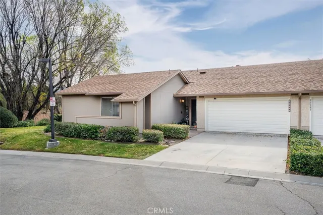 $580,000 | 26283 Rainbow Glen Drive, Newhall, CA 91321