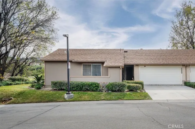 $580,000 | 26283 Rainbow Glen Drive, Newhall, CA 91321