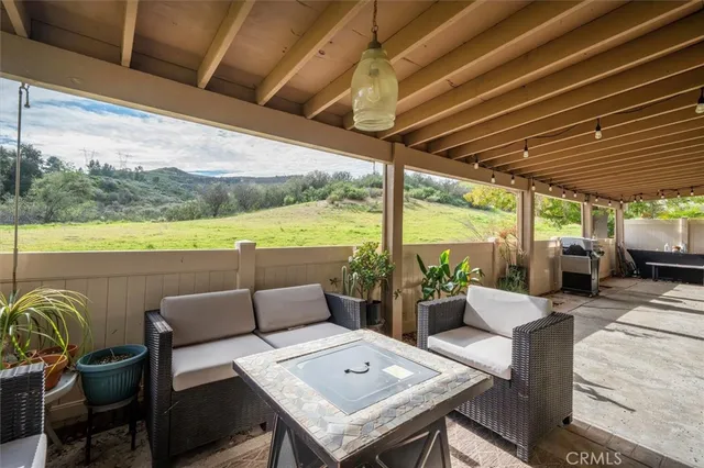 $580,000 | 26283 Rainbow Glen Drive, Newhall, CA 91321