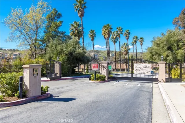 $580,000 | 26283 Rainbow Glen Drive, Newhall, CA 91321