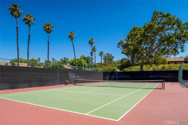 $580,000 | 26283 Rainbow Glen Drive, Newhall, CA 91321