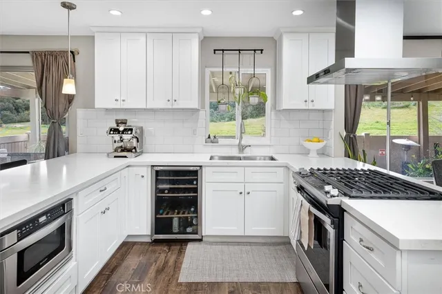 $580,000 | 26283 Rainbow Glen Drive, Newhall, CA 91321