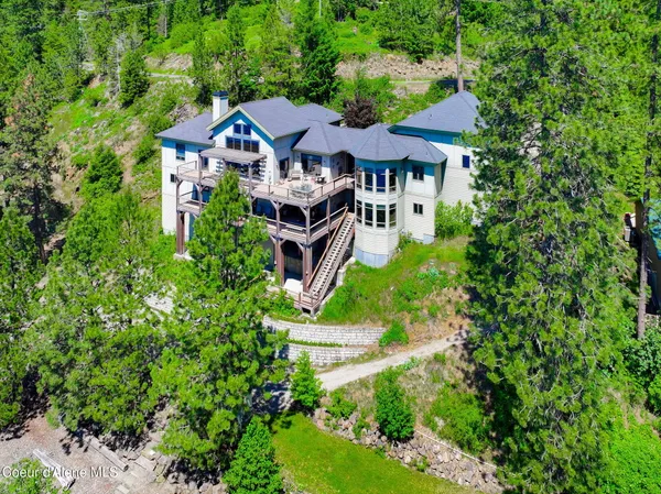 $3,490,000 | 412 East Beachhouse Lane, Harrison, ID 83833