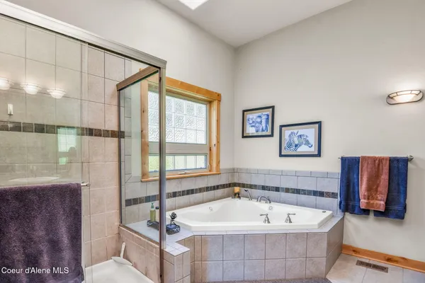 $3,490,000 | 412 East Beachhouse Lane, Harrison, ID 83833