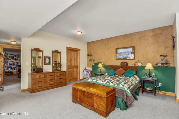 $3,490,000 | 412 East Beachhouse Lane, Harrison, ID 83833