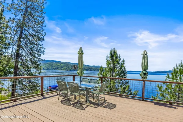 $3,490,000 | 412 East Beachhouse Lane, Harrison, ID 83833