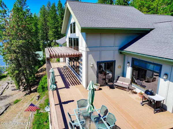 $3,490,000 | 412 East Beachhouse Lane, Harrison, ID 83833