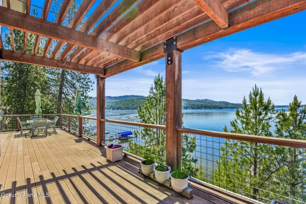 $3,490,000 | 412 East Beachhouse Lane, Harrison, ID 83833