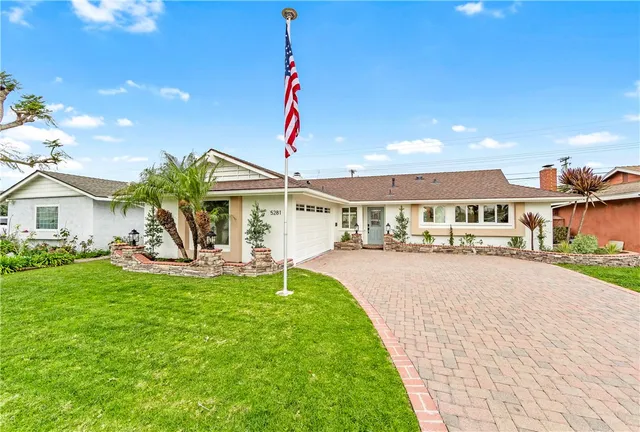 $1,250,000 | 5281 Meadowlark Drive, Huntington Beach, CA 92649