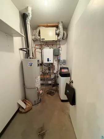 $324,900 | 3485 Mosevej, Askov, MN 55704