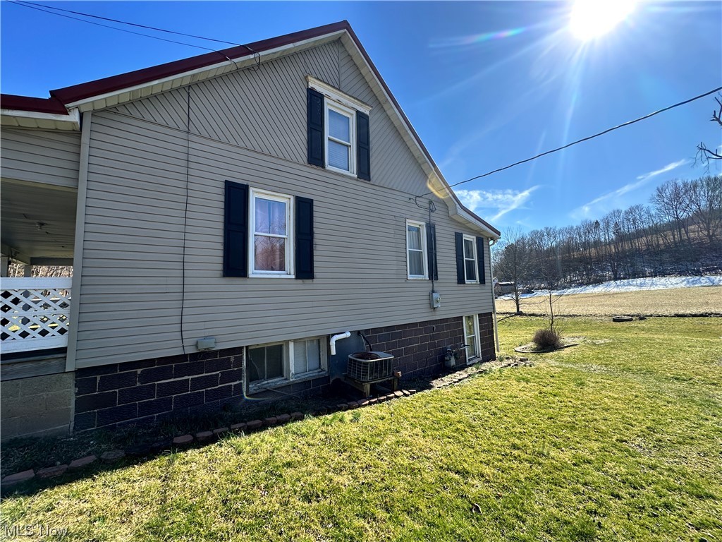 42720 Keithtown Road Caldwell, OH 43724 - Photo 7 of 22