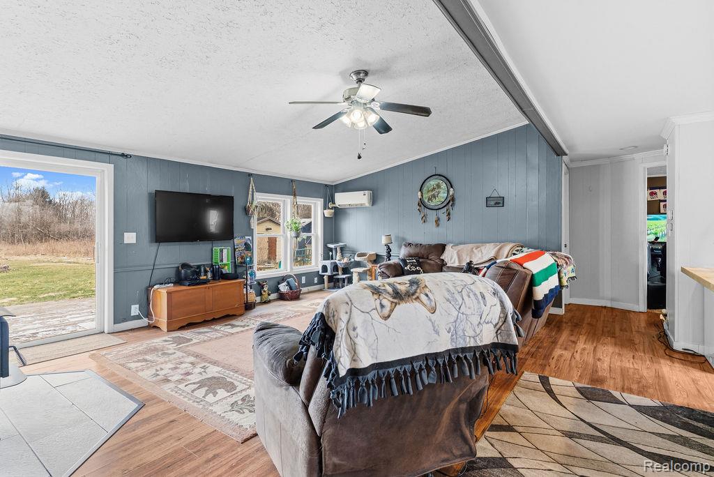 8311 South State Road Bancroft, MI 48414 - Photo 12 of 37