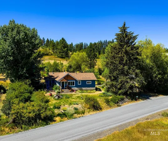 $460,000 | 1031 Spring Valley Road, Troy, ID 83871