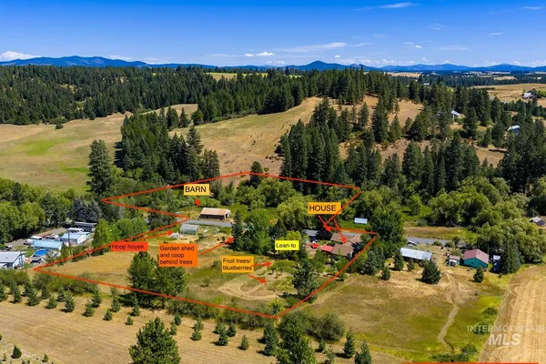 $460,000 | 1031 Spring Valley Road, Troy, ID 83871
