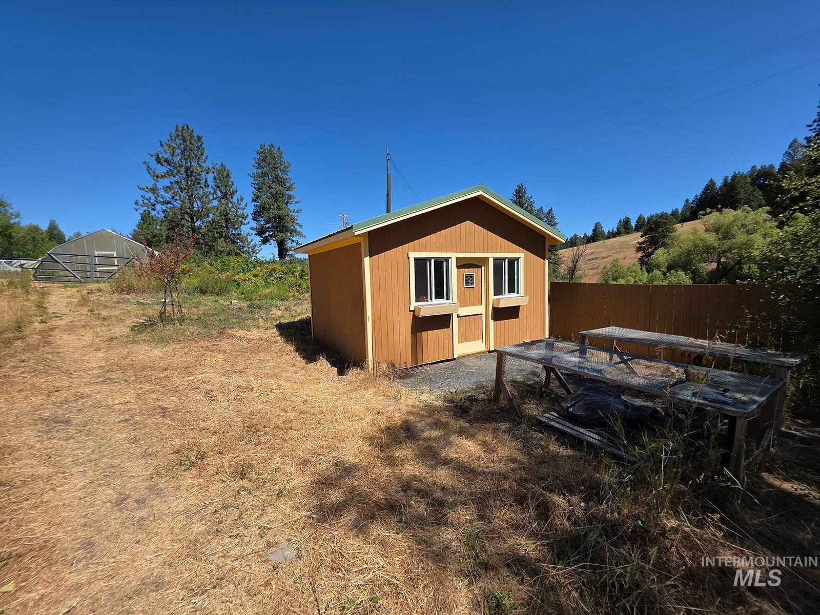 1031 Spring Valley Road Troy, ID 83871 - Photo 8 of 44