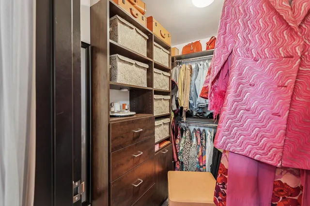 $389,900 | 730 Northeast Stinson Boulevard, Unit 516, Minneapolis, MN 55413