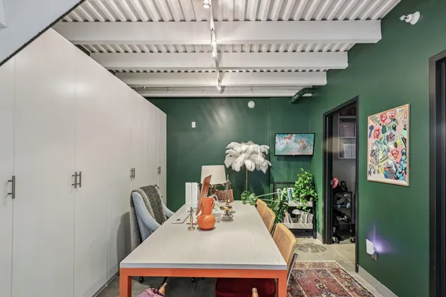 $389,900 | 730 Northeast Stinson Boulevard, Unit 516, Minneapolis, MN 55413