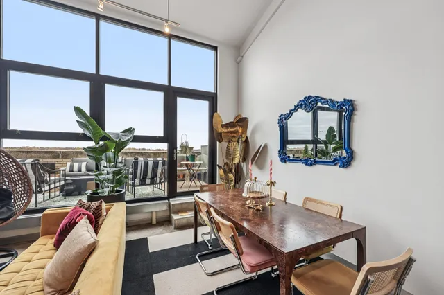 $389,900 | 730 Northeast Stinson Boulevard, Unit 516, Minneapolis, MN 55413