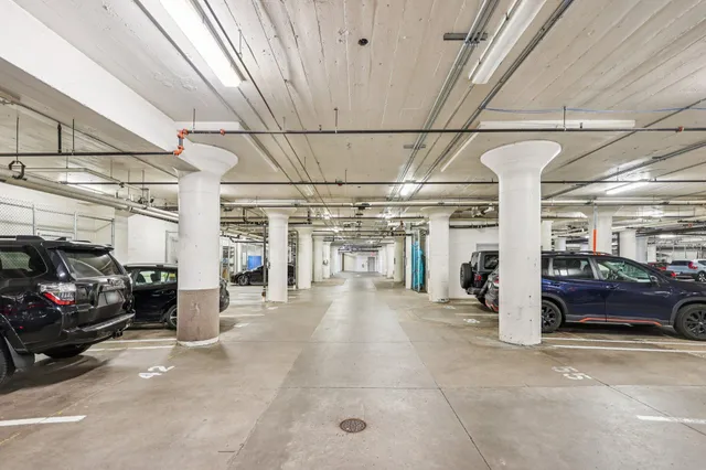 $389,900 | 730 Northeast Stinson Boulevard, Unit 516, Minneapolis, MN 55413