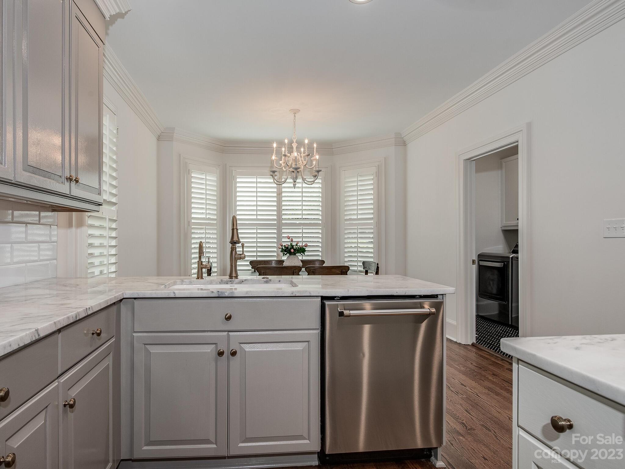 5508 Colony Road Charlotte, NC 28226 - Photo 8 of 34