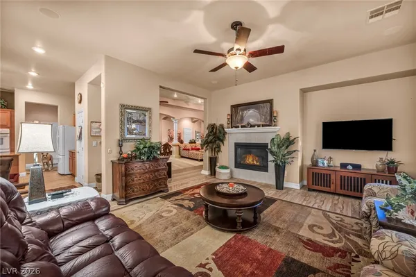 $880,000 | 10372 Hawks Wing Street, Las Vegas, NV 89178