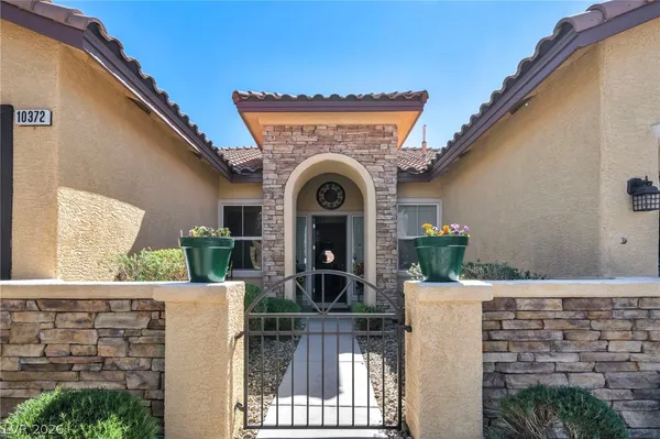 $880,000 | 10372 Hawks Wing Street, Las Vegas, NV 89178