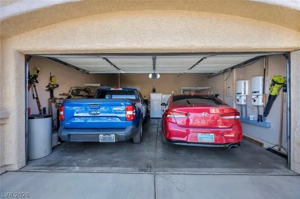 $880,000 | 10372 Hawks Wing Street, Las Vegas, NV 89178