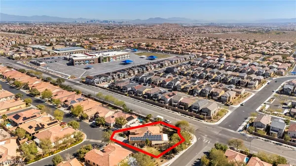 $880,000 | 10372 Hawks Wing Street, Las Vegas, NV 89178