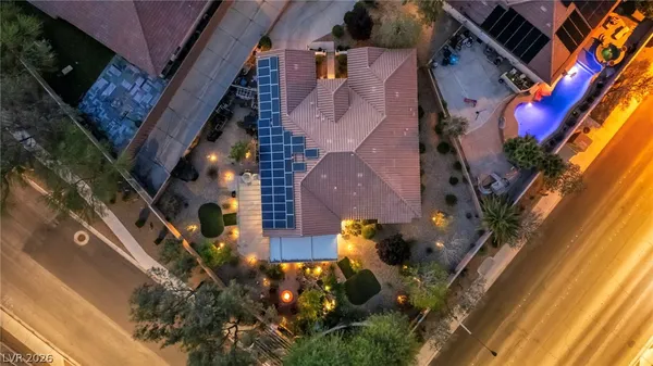 $880,000 | 10372 Hawks Wing Street, Las Vegas, NV 89178