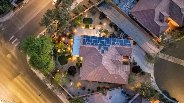 $880,000 | 10372 Hawks Wing Street, Las Vegas, NV 89178